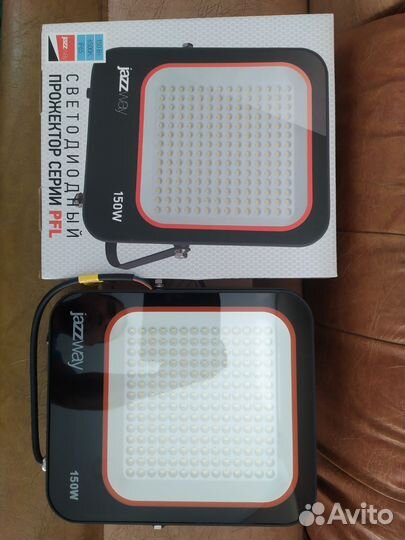 Прожектор уличный-100 w