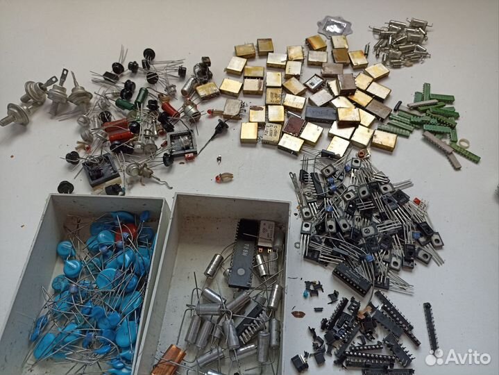 Радиодетали СССР, срезка и новые, цена за лот