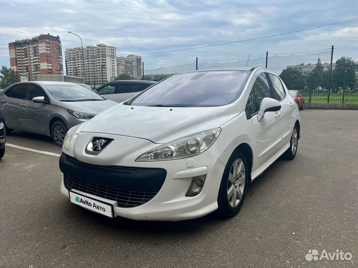 Peugeot 308 1.6 AT, 2010, 235 800 км