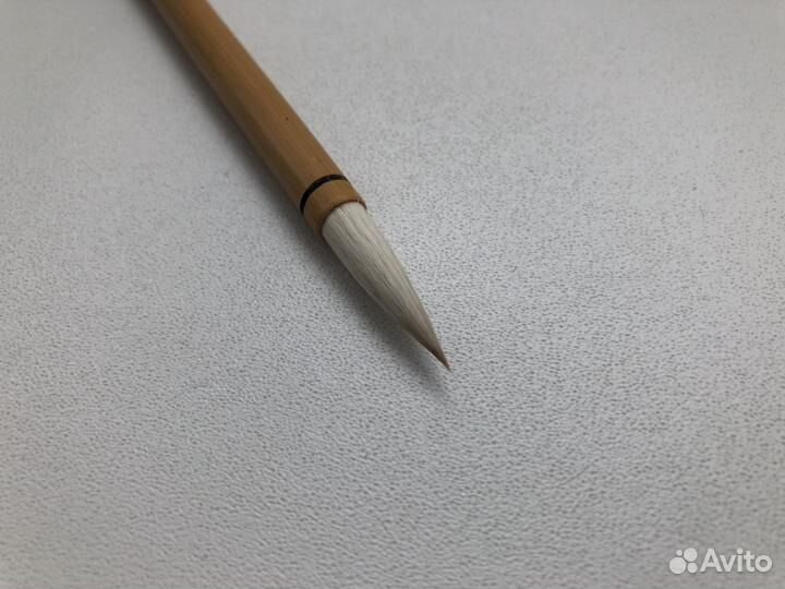 Кисть (овечий волос, бамбук, 0.7x3.0)