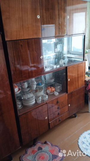 Сервант. Шифоньер