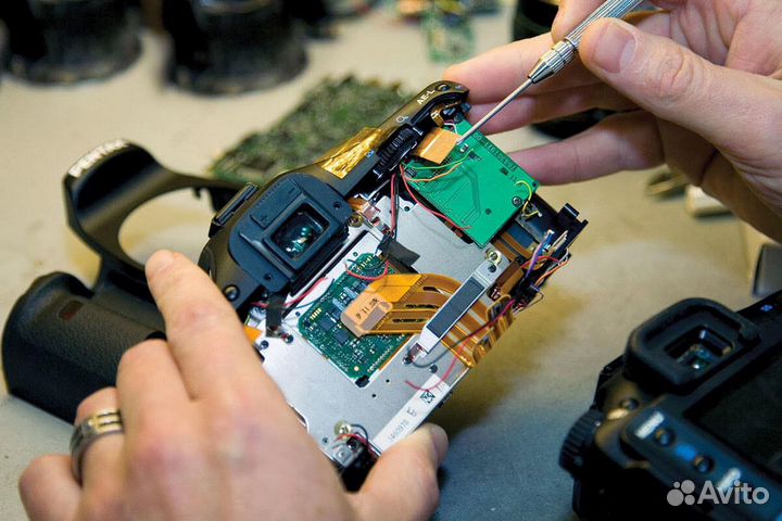 Ремонт фотоаппаратов и объективов