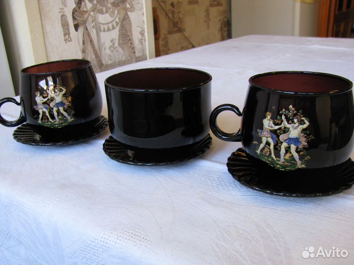 Набор из 3 чашек 300 мл с блюдцами тёмного стекла