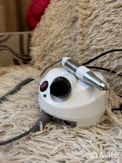 Машинка для аппаратного маникюра