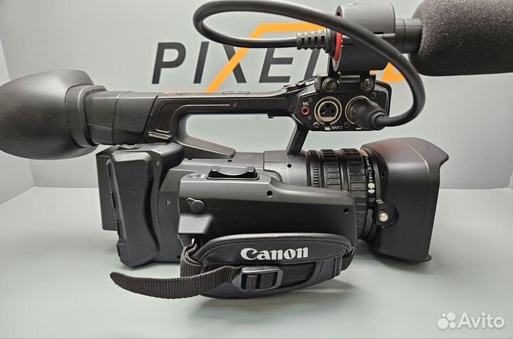 Canon XF200