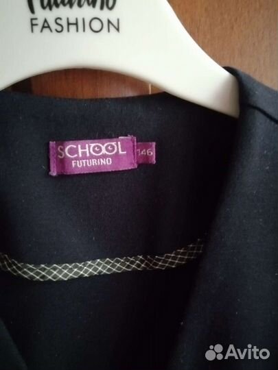 Школьный жилет для девочки темно-синий