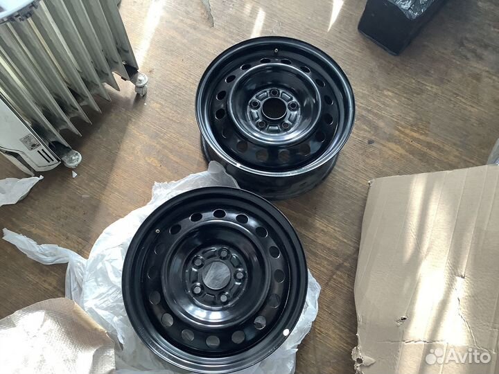 Диск колесный оригинал mitsubishi lancer r16