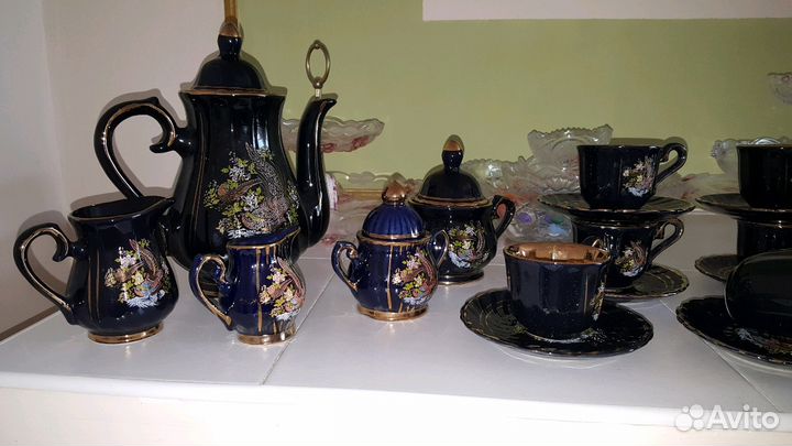 Чайный сервиз на 12 персон