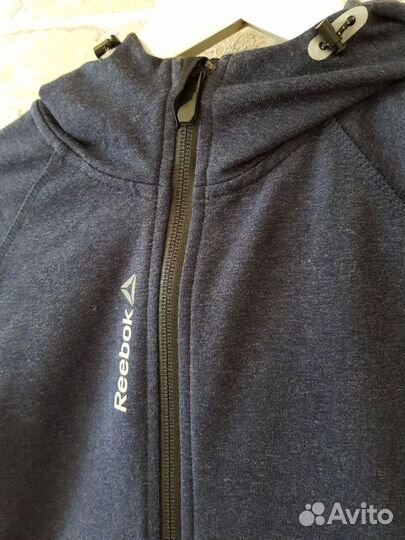 Спортивный костюм Reebok