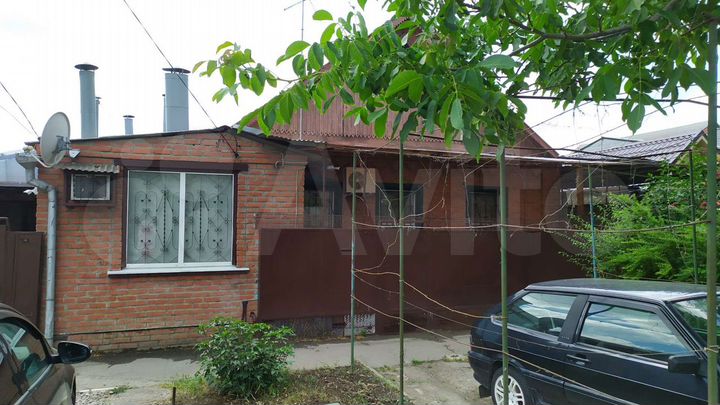 Дом 40 м² на участке 1 сот.