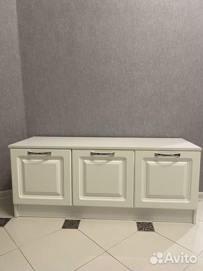 Продам тумбу