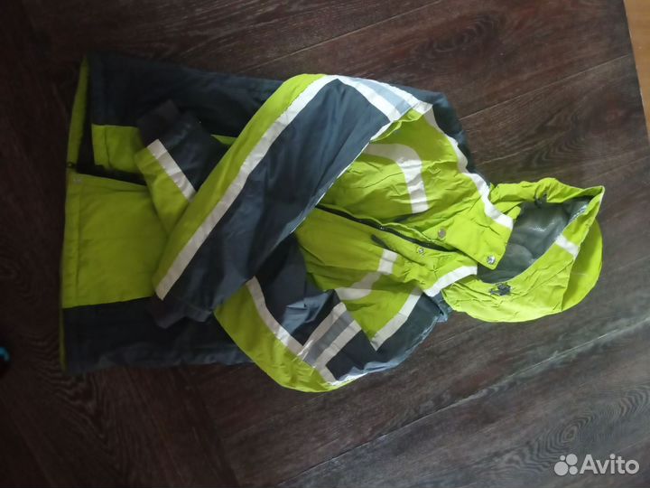Горнолыжная куртка женская 48 50