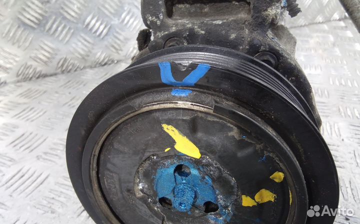 Компрессор кондиционера Volkswagen Touareg рест