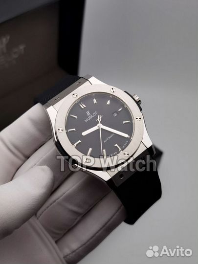 Классичесикие механические часы Hublot fusion