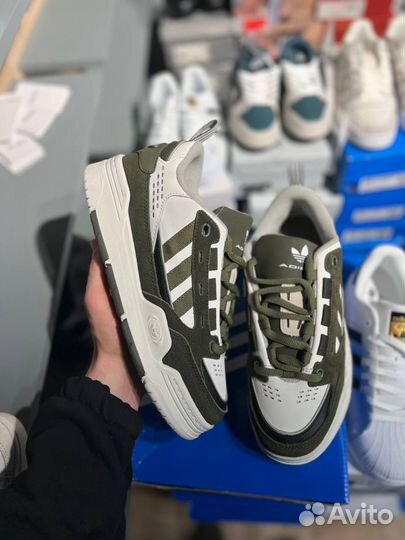 Adidas originals Adi2000 khaki