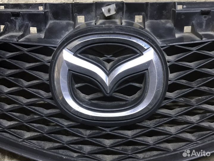 Решетка радиатора Mazda 3 bk