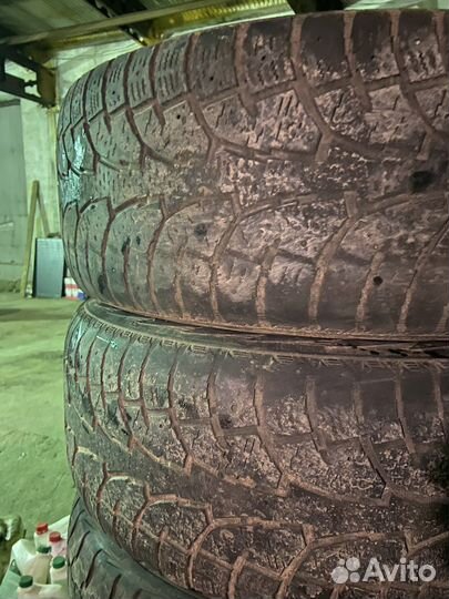 Hankook AH11 285/65 R17
