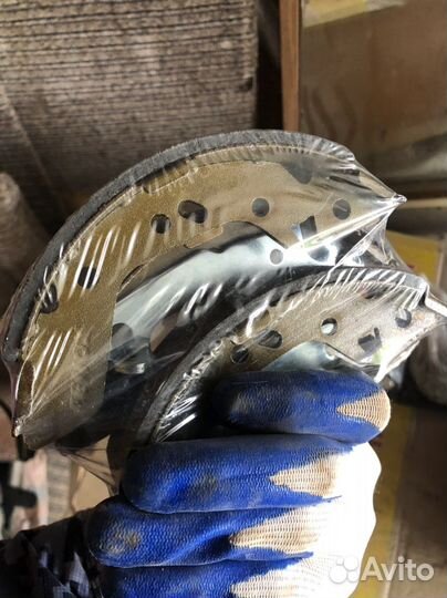 Тормозные колодки на hyundai Accent