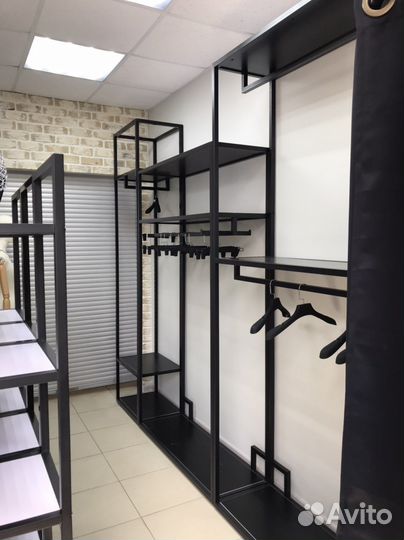 Продаётся магазин одежды