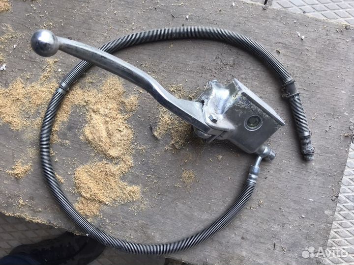 Машинка тормозная suzuki lntruder vs 1400