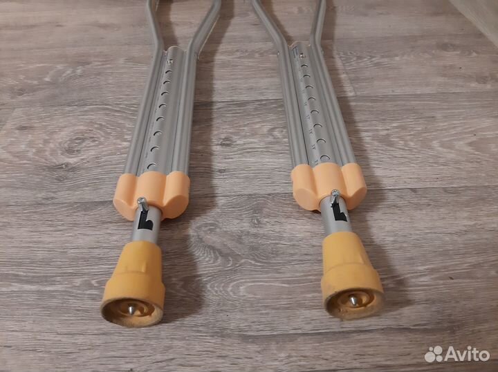 Костыли подмышечные