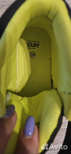 Продам ботинки демис для мальчика р.39