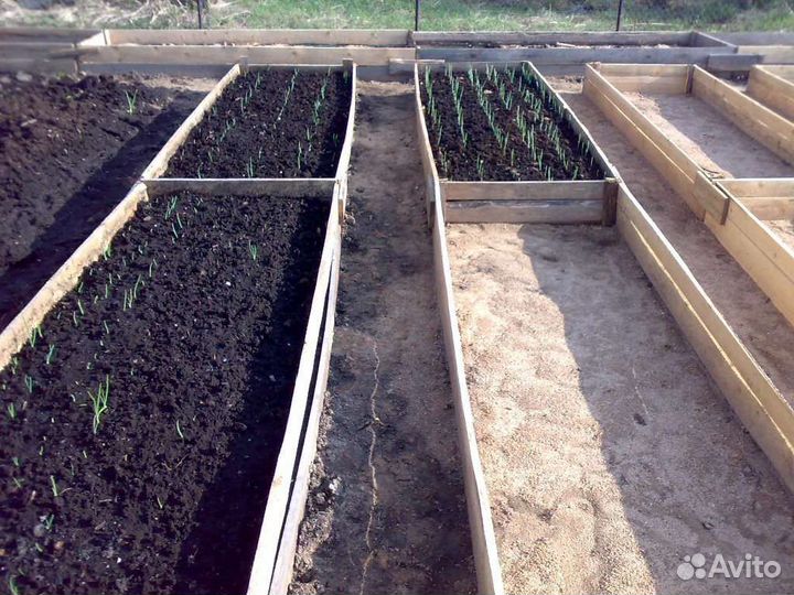 Чернозем в мешках и навоз