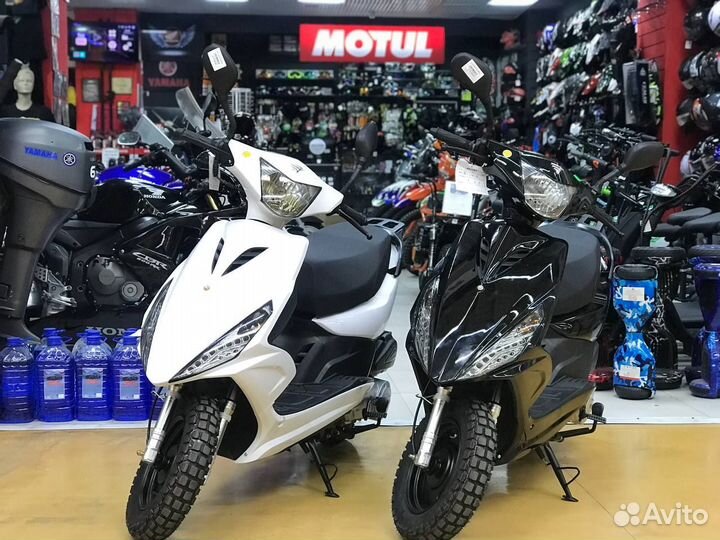 Скутер Vento Corsa 50 (150)