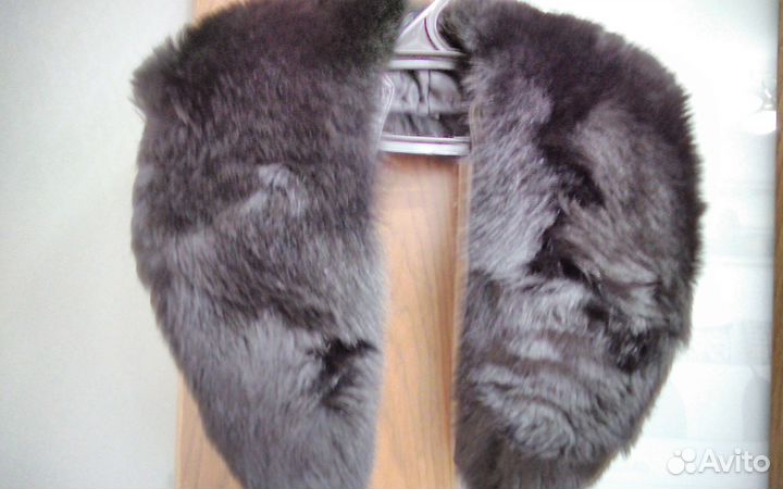Воротник меховой черный