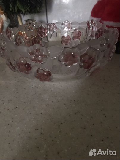 Салатник из Чешского цветного стекла