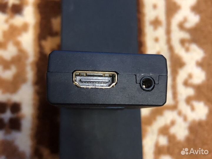 Преобразователь сигнала hdmi-компонентный или VGA