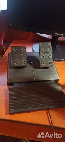 Игровой руль dexp