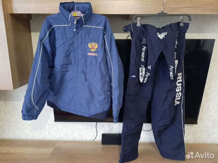 Комплект демисезонный 48размер