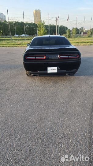Dodge Challenger 3.6 AT, 2018, 127 000 км