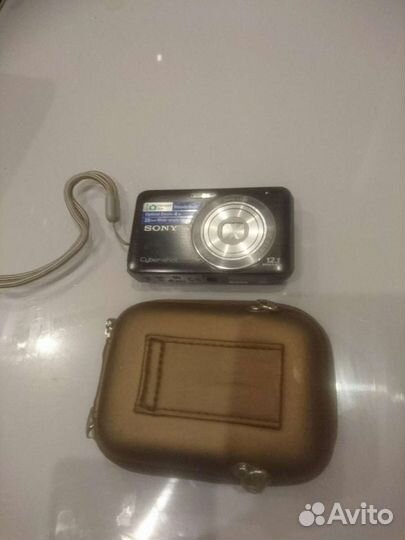 Компактный фотоаппарат