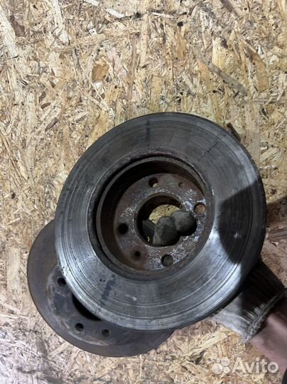 Тормозной суппорт Hyundai Accent