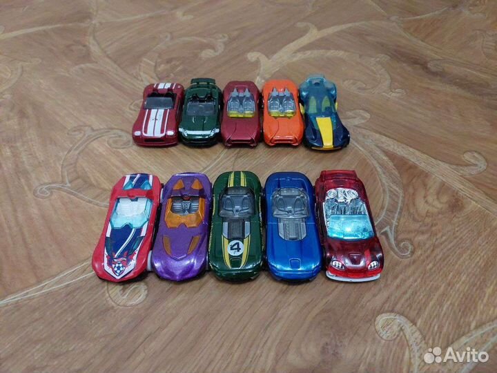 Hot Wheels Машинки светящийся в темноте и др