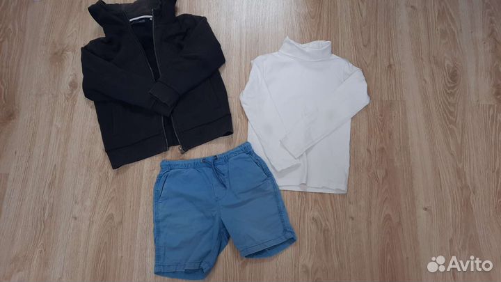 Одежда на мальчика (футболки, брюки и др.) 122 р