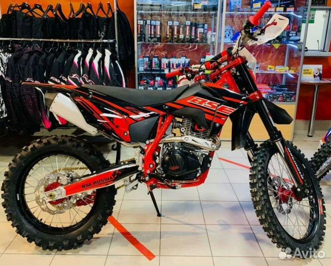 Мотоцикл BSE Z9