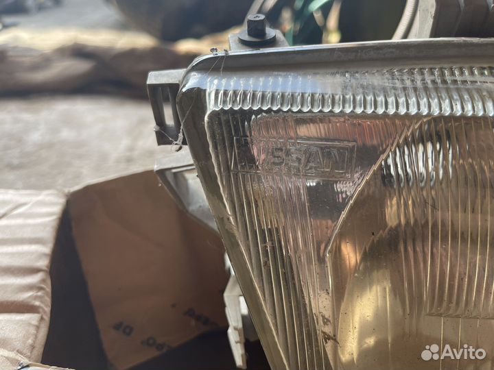 Фары передние nissan p11
