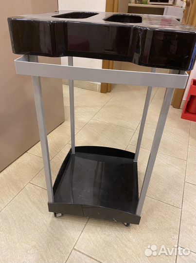 Тележка парикмахерская бу