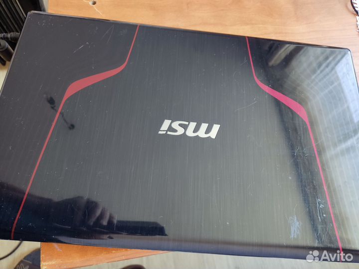 Игровой ноутбук msi 17 3