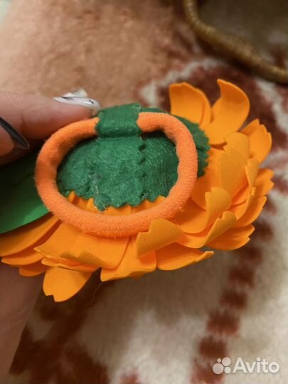 Резинка и заколка ручной работы