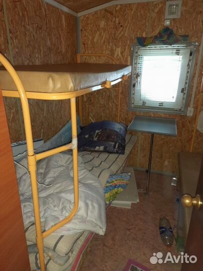 Жилой вагончик бу