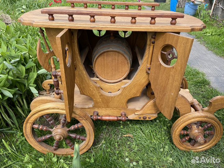 Журнальный стол Карета мини бар