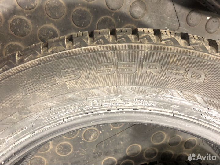 Nokian Tyres Hakkapeliitta 10p SUV 255/55 R20 110T