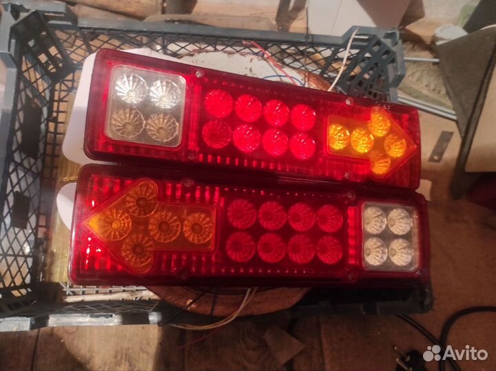 Задние фонари диодные 12в плюс ледреле