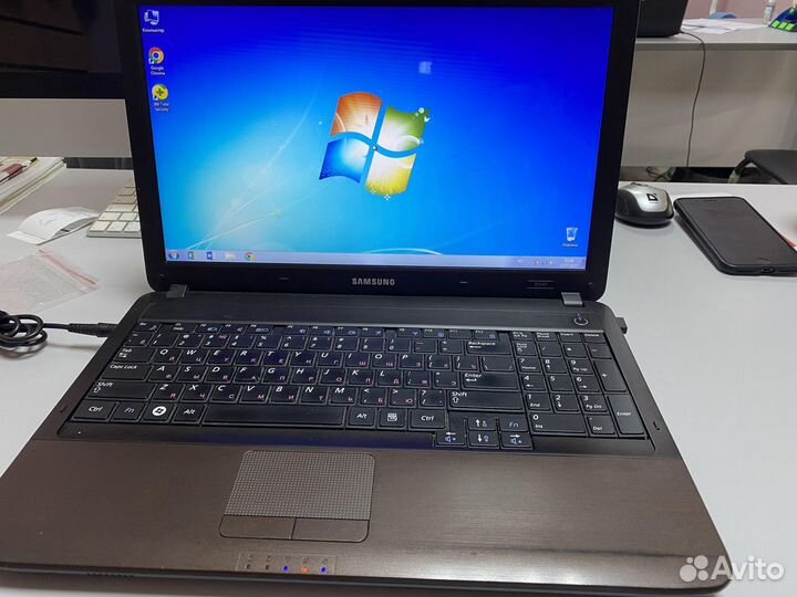 Ноутбук samsung R540