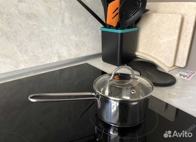 Кастрюля из нержавейки новая