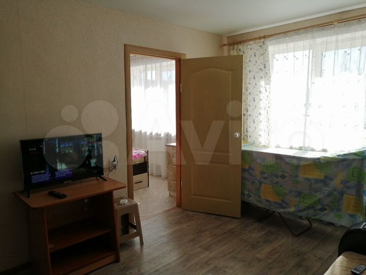 3-к. квартира, 55 м², 3/5 эт.